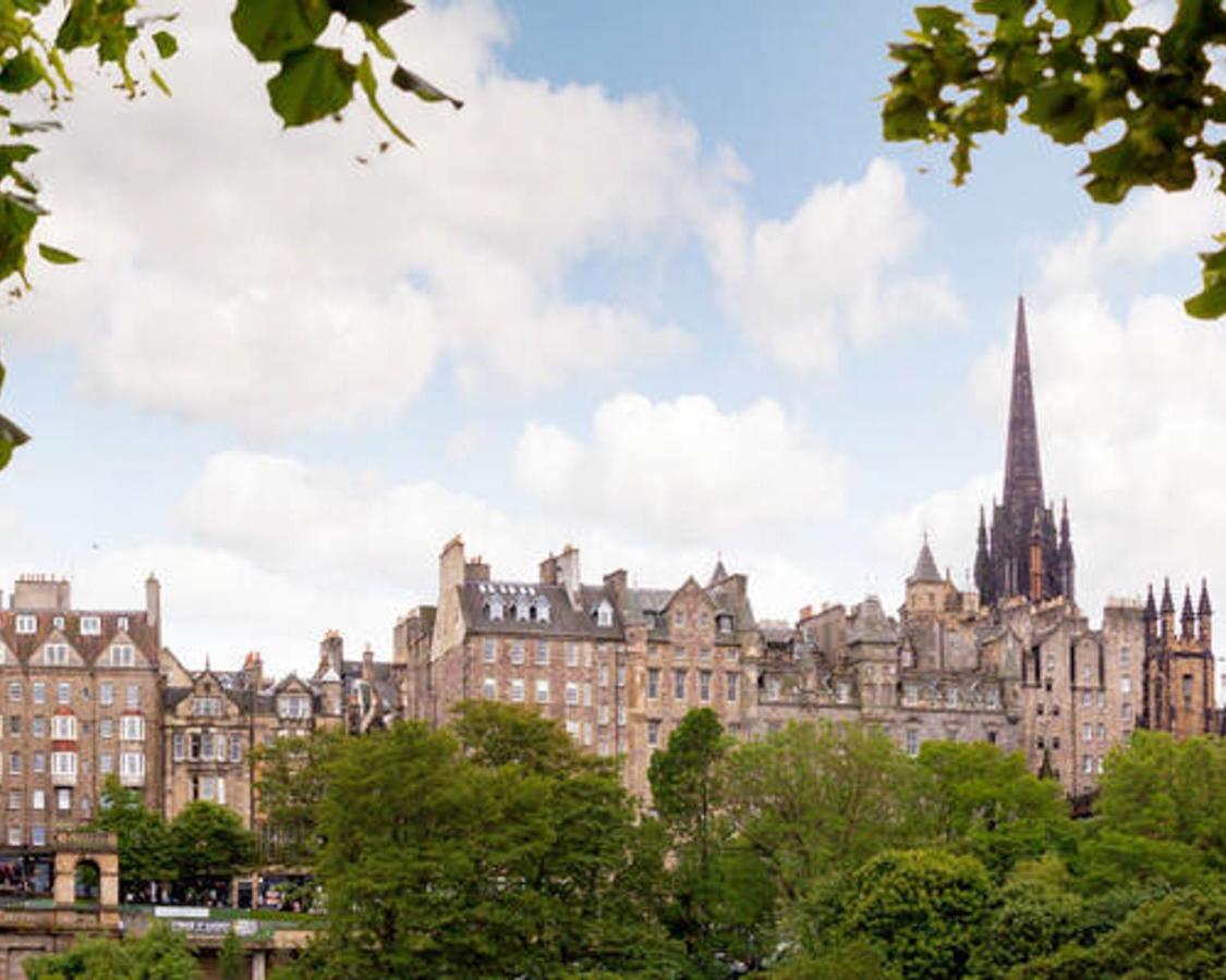 Modern Studio Next To Edinburgh Castle Apartment Exterior photo
